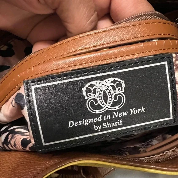 Sharif Butterfly Hobo Shouter Handbag . In perfect condition. - Picture 10 of 12